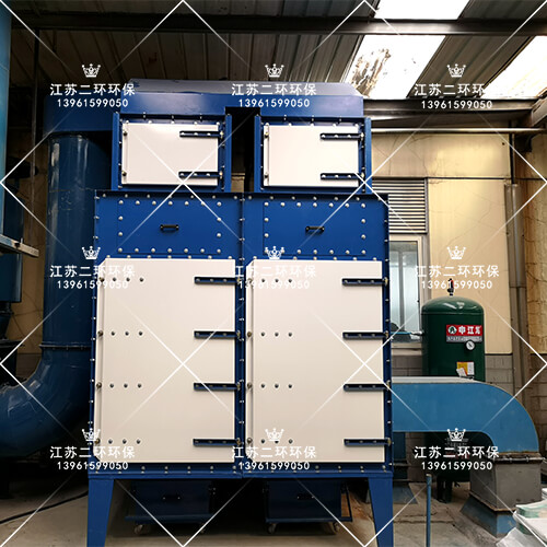 垂直式濾筒除塵器 垂直式濾筒除塵器